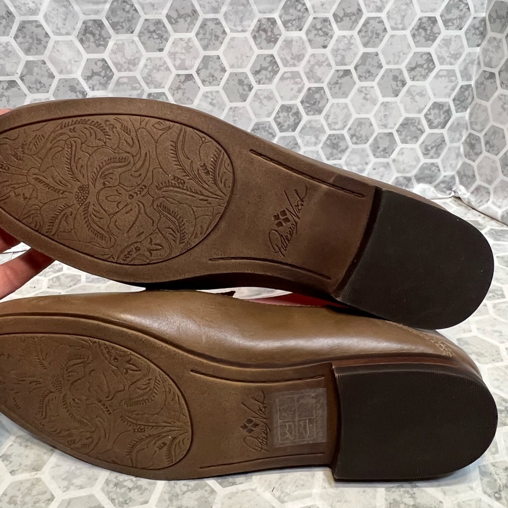 Patricia Nash Fia Leather Flat Loafers in Taupe with Buckle - Size 8 - Picture 10 of 10